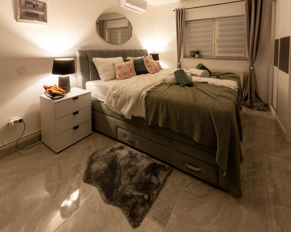 ביילובאר Apartmani Sun & Moon מראה חיצוני תמונה