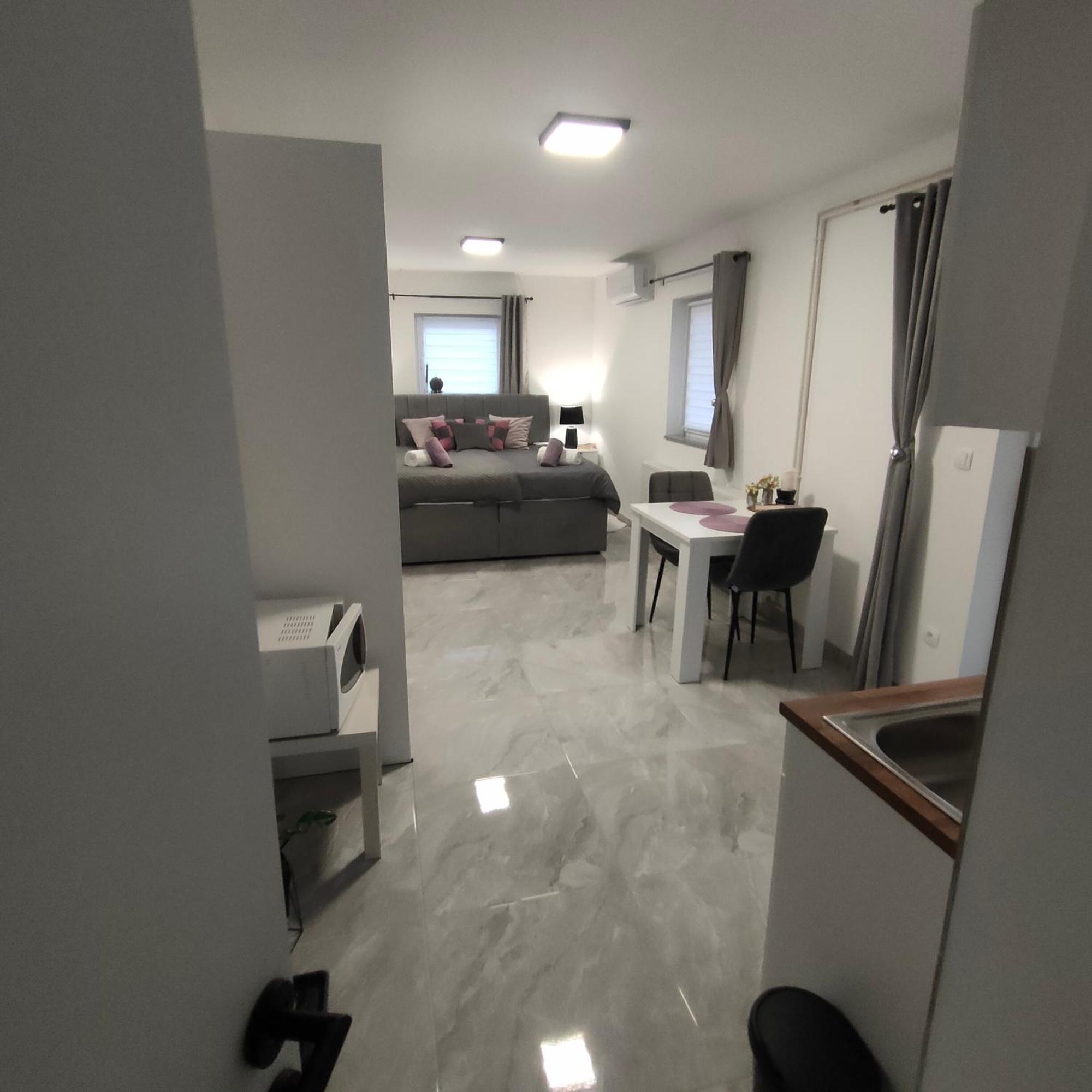 ביילובאר Apartmani Sun & Moon מראה חיצוני תמונה